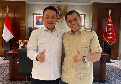 Bertemu Kepala KSP, Bang Azran: Program MBG Investasi SDM Bangsa, Politik Harus Hadirkan Solusi dan Persatuan
