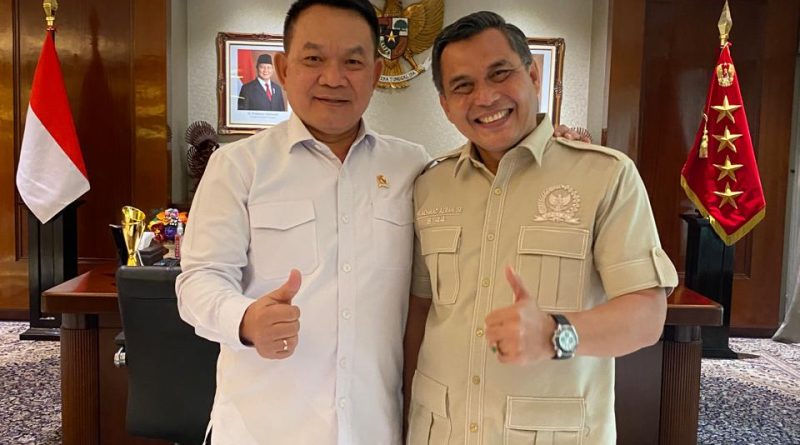 Bertemu Kepala KSP, Bang Azran: Program MBG Investasi SDM Bangsa, Politik Harus Hadirkan Solusi dan Persatuan