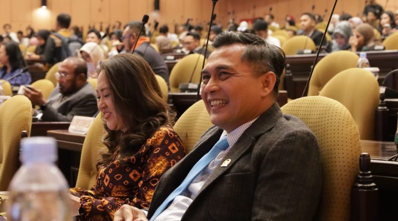 Bang Azran Dukung Penuh Keputusan Pemprov Terkait Penataan Kabel Semrawut Melalui Perda SJUT