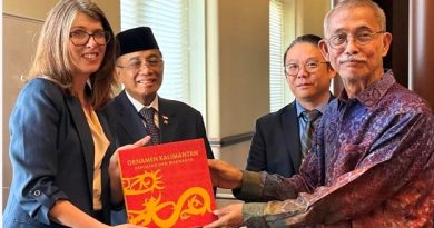 Alumni ITB Tambah Koleksi Buku Indonesia di US Library of Congress