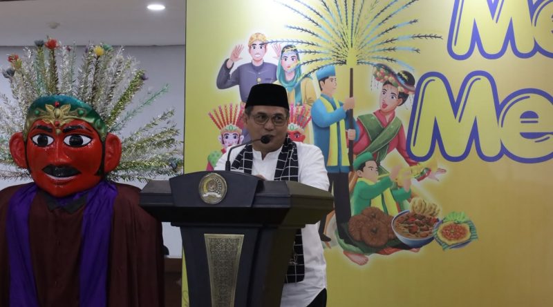 Buka HUT Jakarta di DPD, Bang Azran: Menjaga Budaya Betawi Berarti Merawat Masa Depan Bangsa
