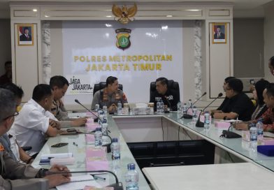 Reses ke Polres Jaktim, Bang Azran: Penguatan Perlindungan HAM Harus Berjalan Seiring dengan Penegakan Hukum